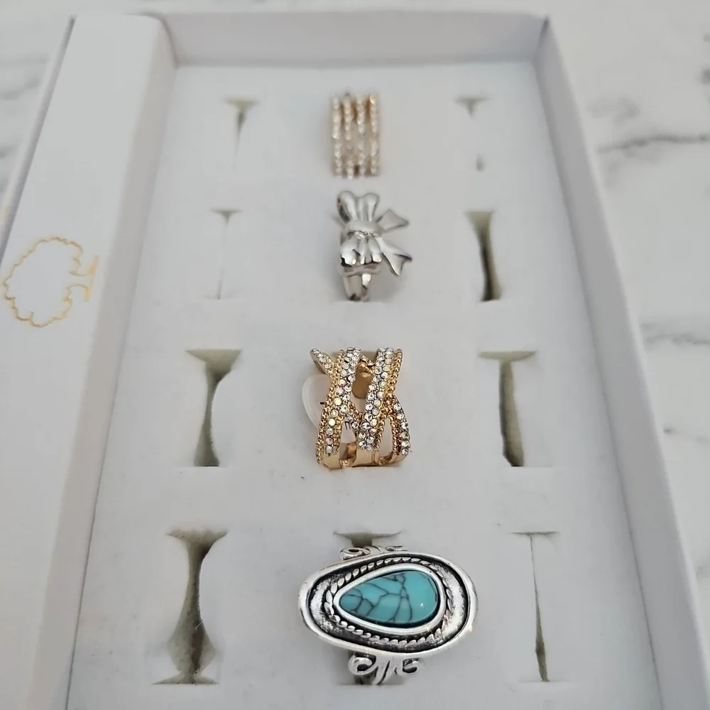 4 Pc Fashion Ring Set Gold Rinhestone Silver Bow Blue Southwestern Stone